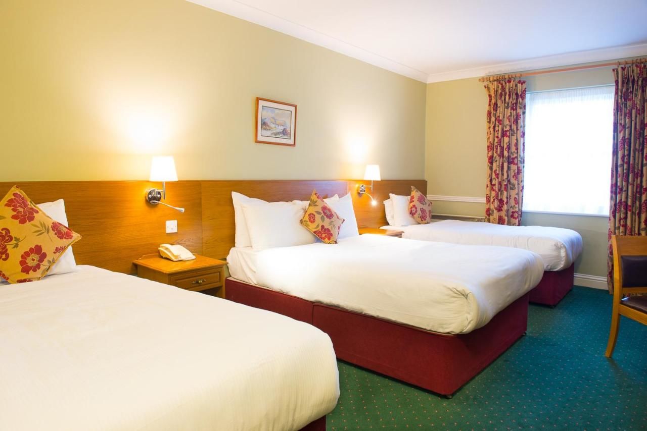 Отель Tralee Benners Hotel Трали-6